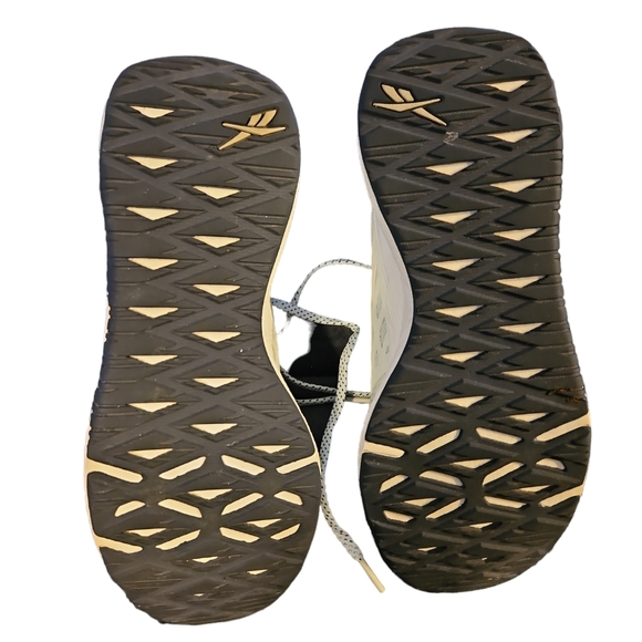 Reebok nanoflex Women's Sz 6.5 - Picture 7 of 7